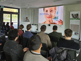 Opening lecture of the Leibniz Conference on Bioactive Compounds 2024 (Photo: FLI)