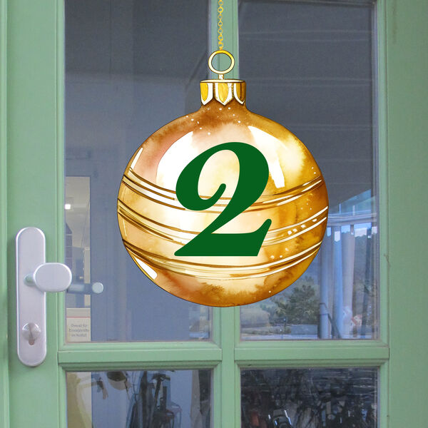 Door with christmas bauble no. 2, graphic by Gill Eastwood on pixabay